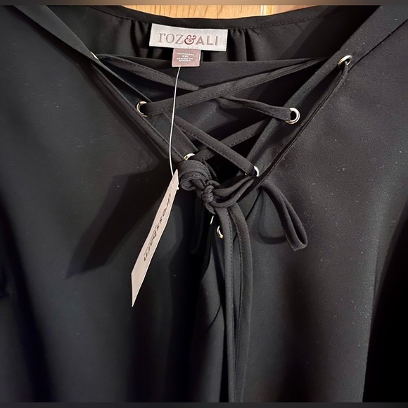 Rox & Aly Black Lace-Up Asymmetrical Flowing Loose Women's Top 1X Goth Emo Boho - Picture 3 of 11